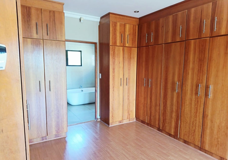 3 Bedroom Property for Sale in Wilkoppies North West